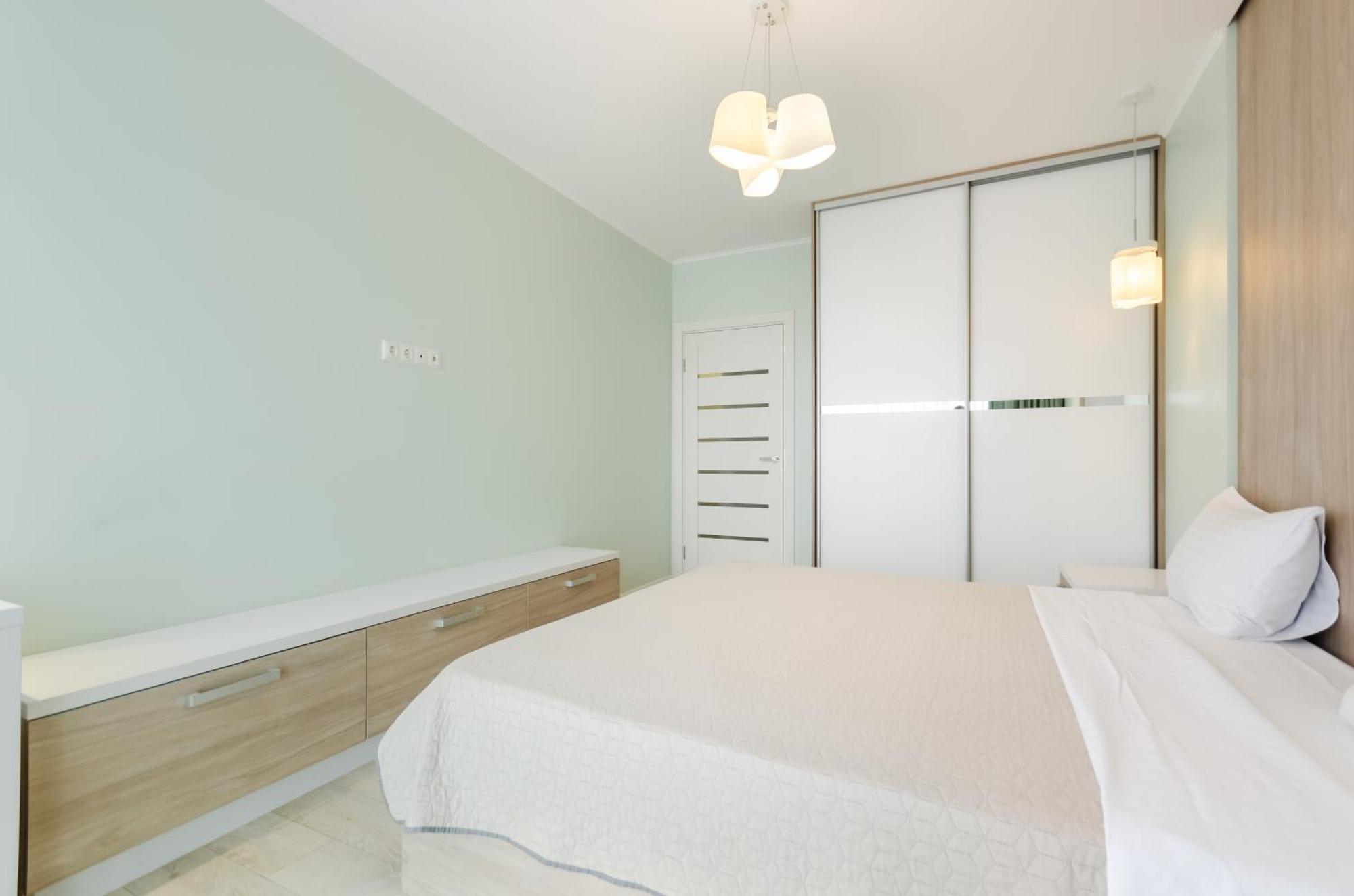 212 Petrovdom In Mint At Rc Kvartet Near Railway Station Apartment *